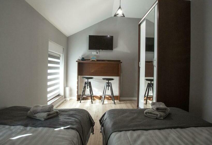 اتاق لوکس, Apartmani Zrenjanin