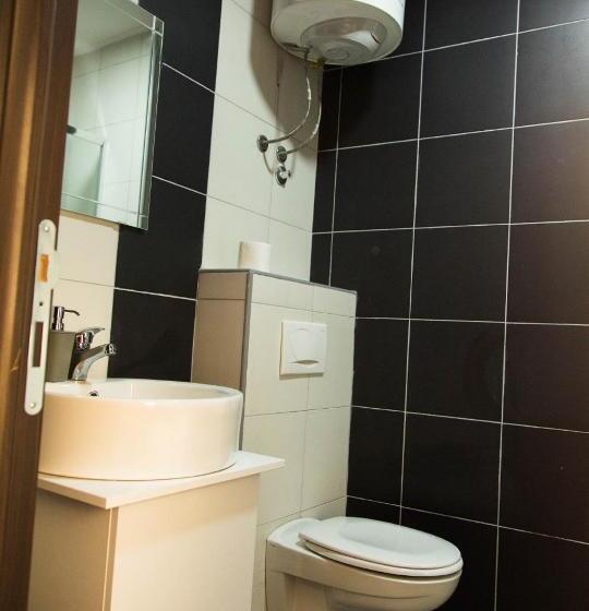 اتاق لوکس, Apartmani Zrenjanin