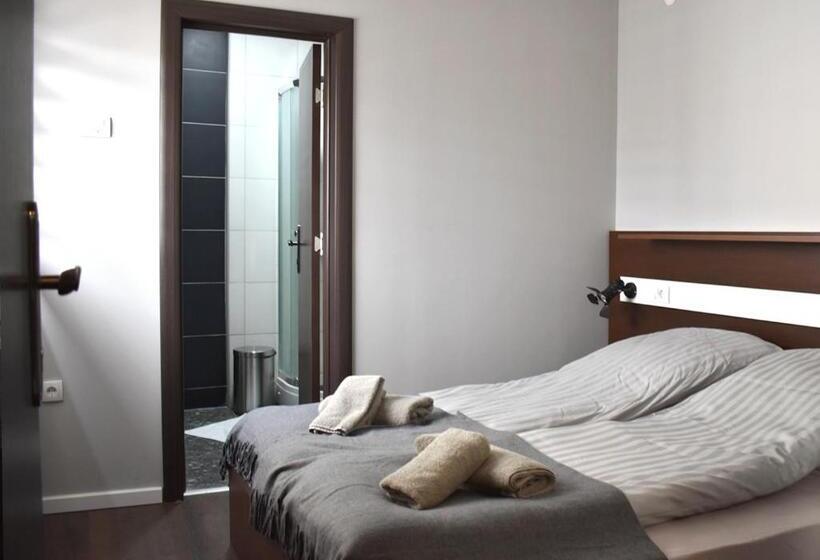 اتاق لوکس, Apartmani Zrenjanin