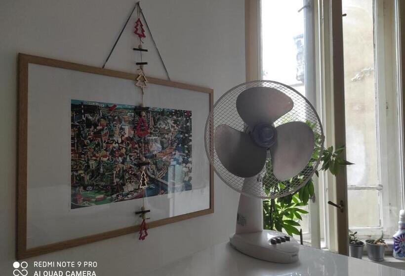 חדר סטנדרט חדר אמבטיה משותף, Central Station Private Rooms