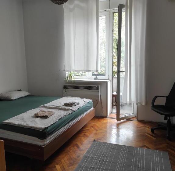 חדר סטנדרט חדר אמבטיה משותף, Central Station Private Rooms