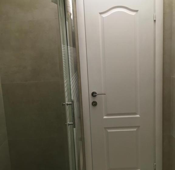 آپارتمان 1 خوابه با چشمانداز دریا, Villa Rakhimov