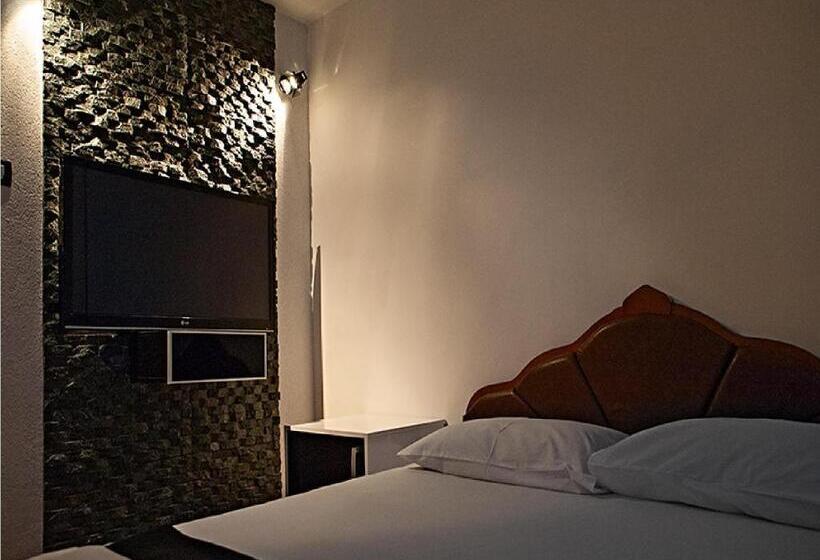 اتاق استاندارد, Klaris Guest House