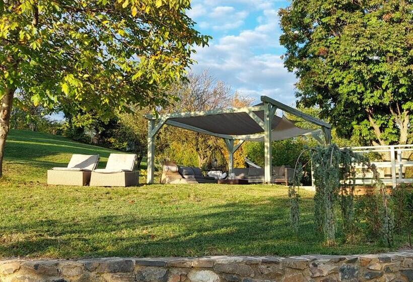Suite with lake view, Maison Bagatell Badacsony