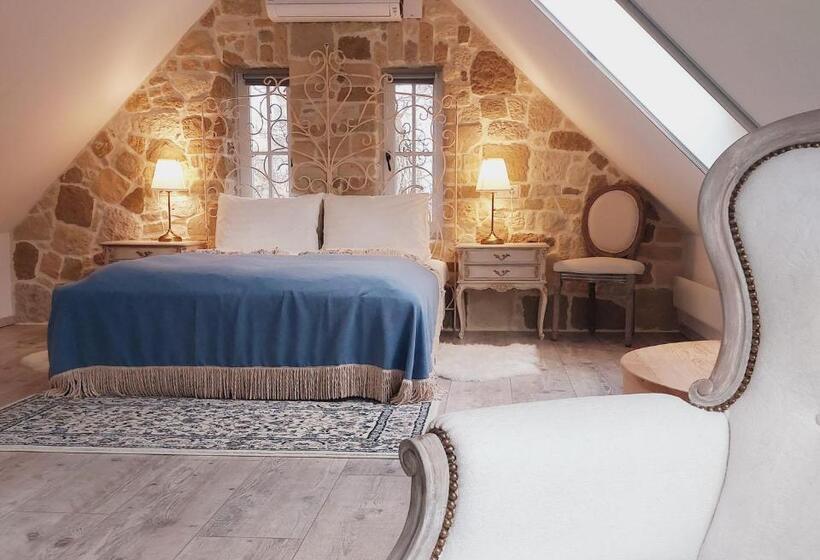 Suite with lake view, Maison Bagatell Badacsony