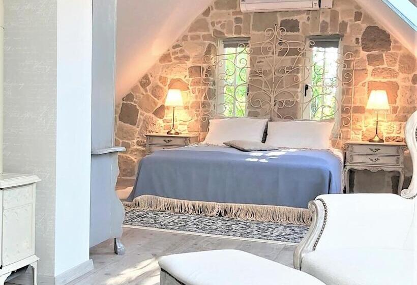 Suite with lake view, Maison Bagatell Badacsony