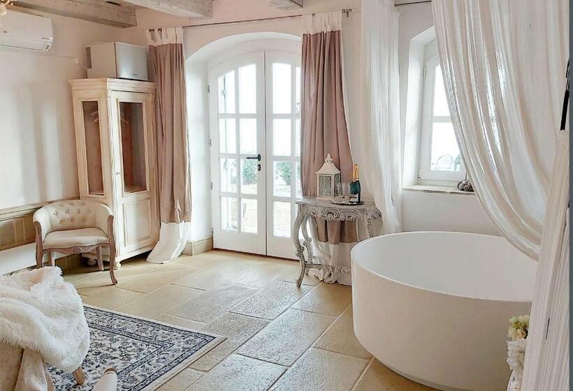 Номер Стандарт Вид на Озеро, Maison Bagatell Badacsony