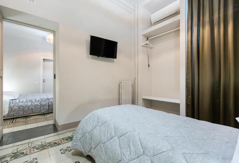 标准三人间, Matera In Vacanza