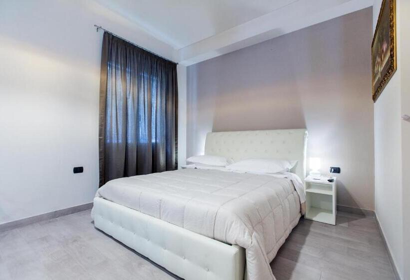 标准三人间, Matera In Vacanza