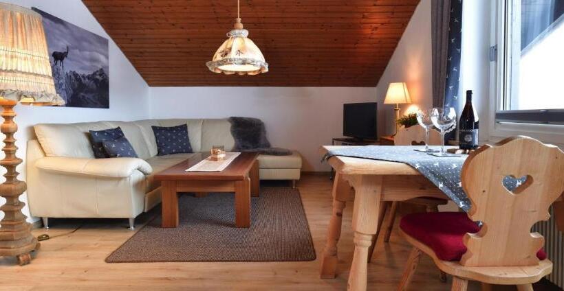 带2个卧室的公寓, Panoramablick Ferienwohnungen