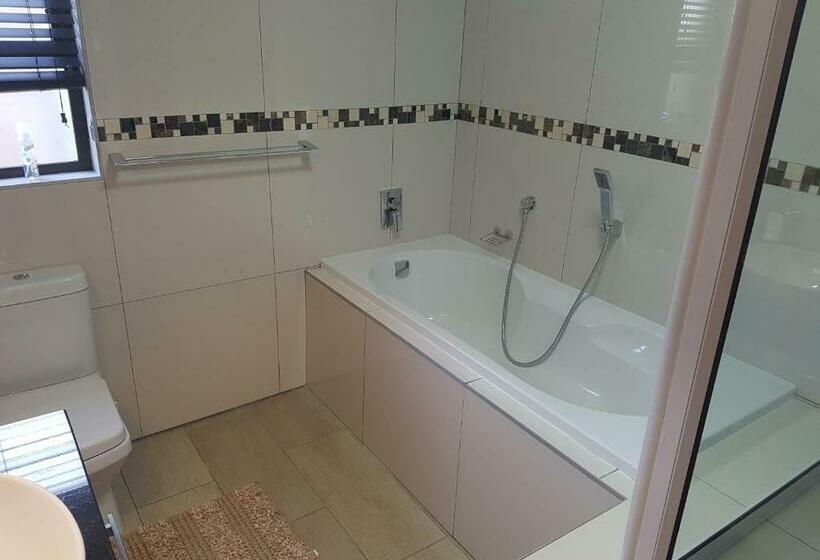 آپارتمان 2 خوابه, Riekert S Self Catering Apartment