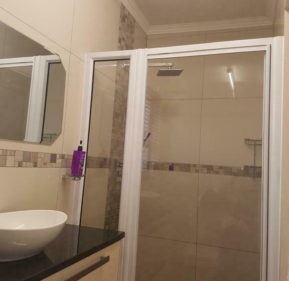 آپارتمان 2 خوابه, Riekert S Self Catering Apartment