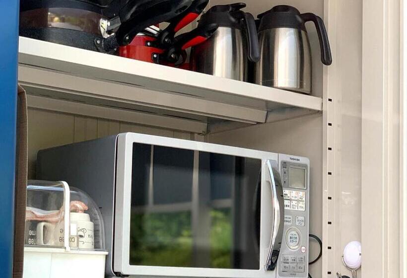 ‫فيلا غرفة نوم واحدة, Sparky’s House