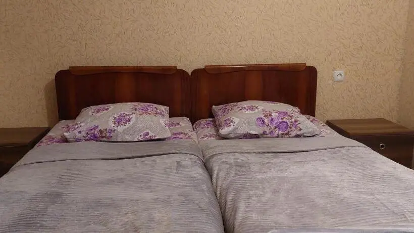 اتاق استاندارد سه نفره, Tsminda Giorgi Apartment