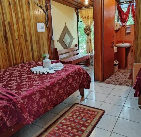 스탠다드 룸 가든 전망, Pensión Y Cabinas Colibrí B&b Costa Rica