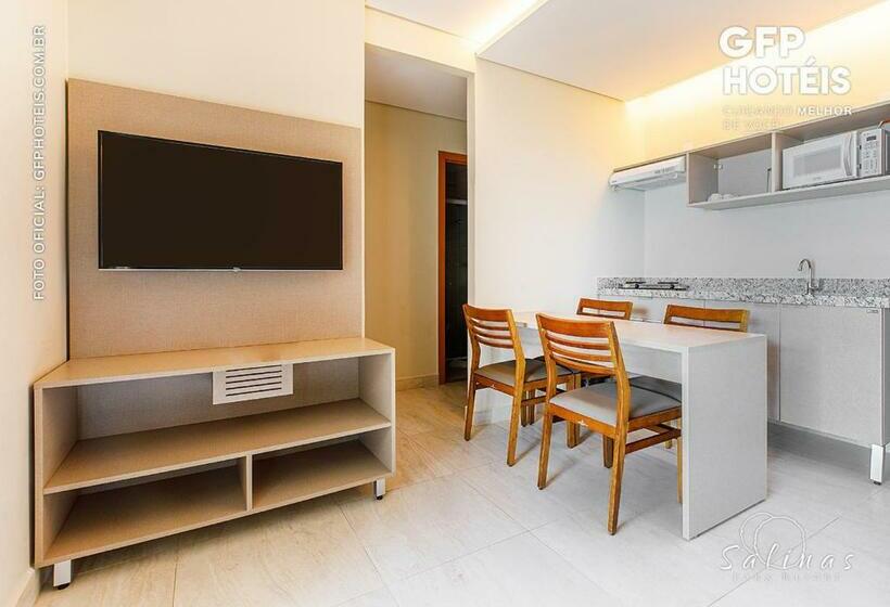 デラックスルーム, Salinas Park Gav Resorts
