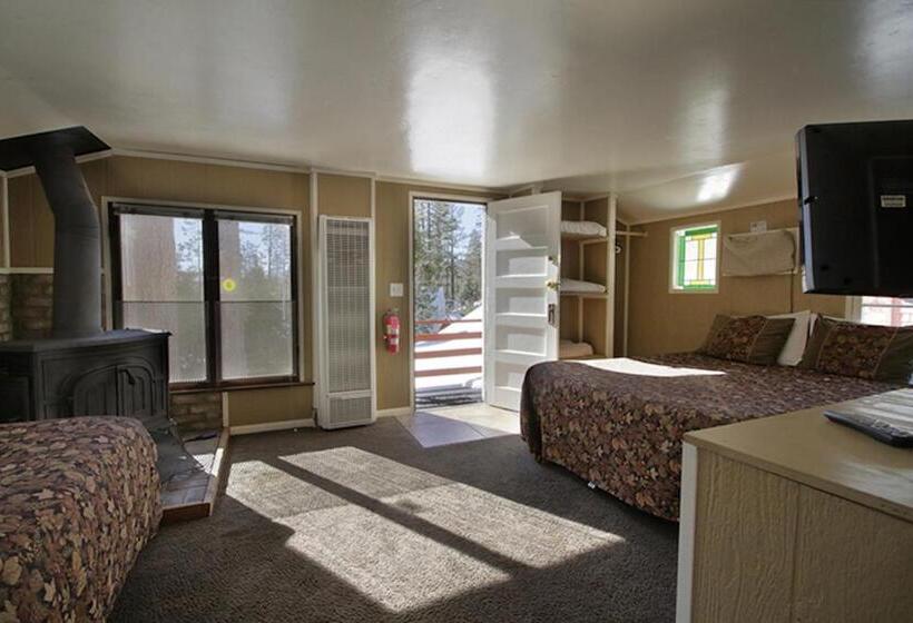 스위트, Silver Pines Lodge