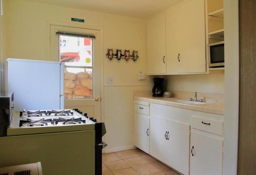 디럭스 스위트, Silver Pines Lodge