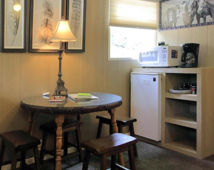 스위트, Silver Pines Lodge