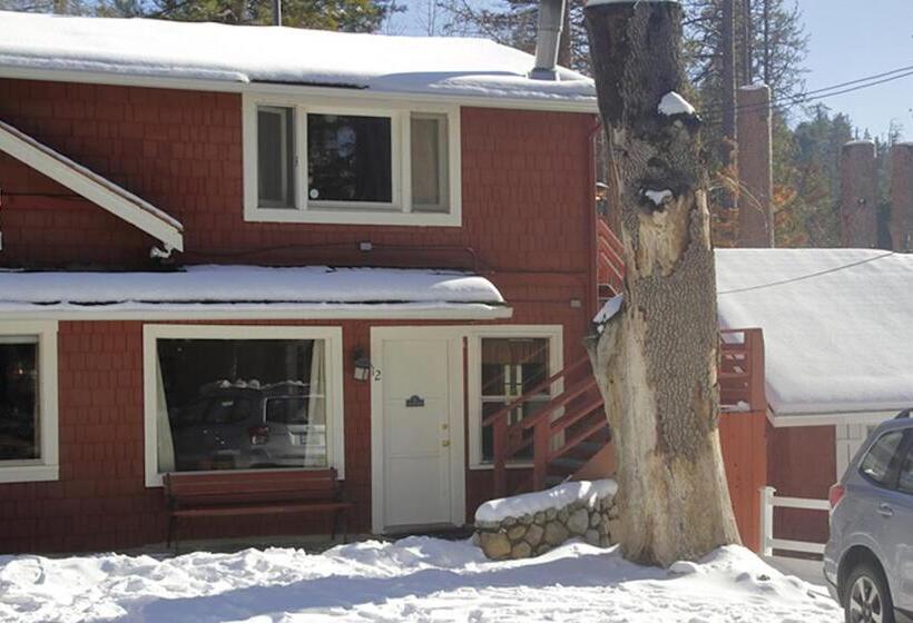 스위트, Silver Pines Lodge