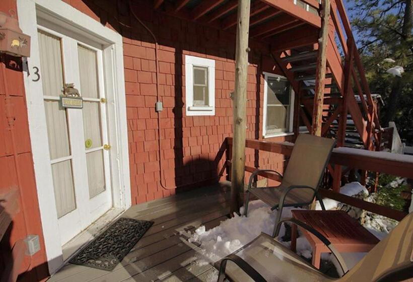 스위트, Silver Pines Lodge