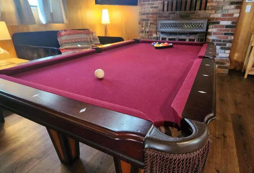 침실 3개 주택, Silver Pines Lodge