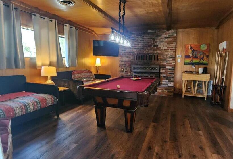 침실 3개 주택, Silver Pines Lodge