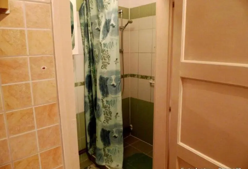 １階の１ベッドルームアパートメント, Eszter Apartman