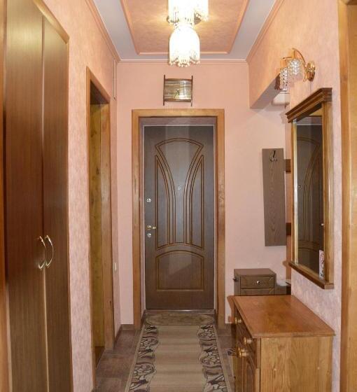 سوییت جونیور, Knaus Apartments