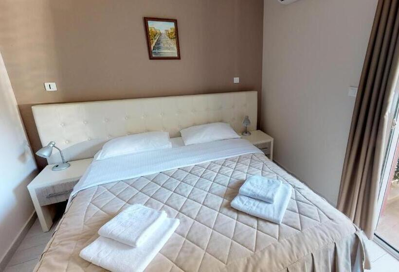 اتاق کلاسیک یک تخته, Villa Bojana