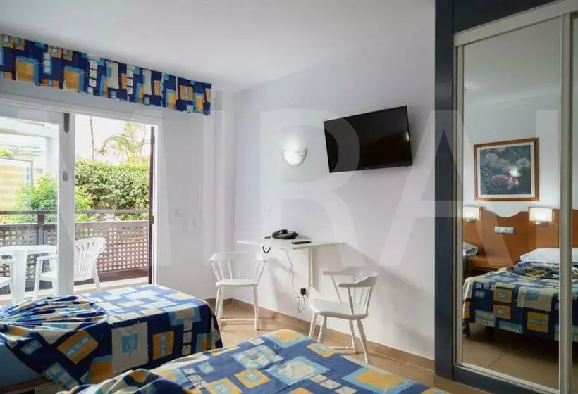 استودیوی استاندارد, Apartamentos Pez Azul