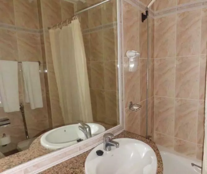 استودیوی استاندارد, Apartamentos Pez Azul