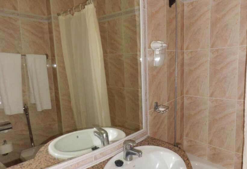 Escritório Estándar, Apartamentos Pez Azul