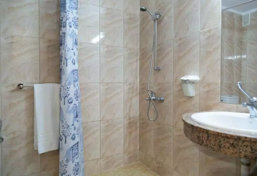 استودیوی استاندارد, Apartamentos Pez Azul
