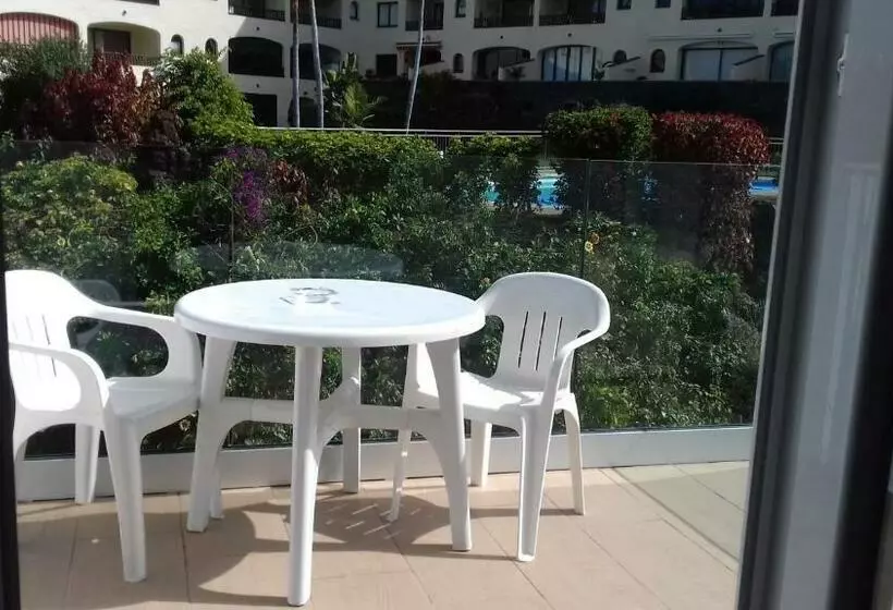 استودیوی سوپریور, Apartamentos Pez Azul