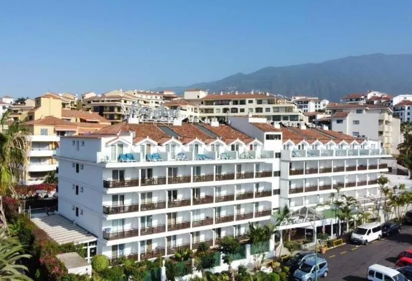 استودیوی استاندارد, Apartamentos Pez Azul