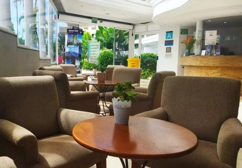 استودیوی استاندارد, Apartamentos Pez Azul