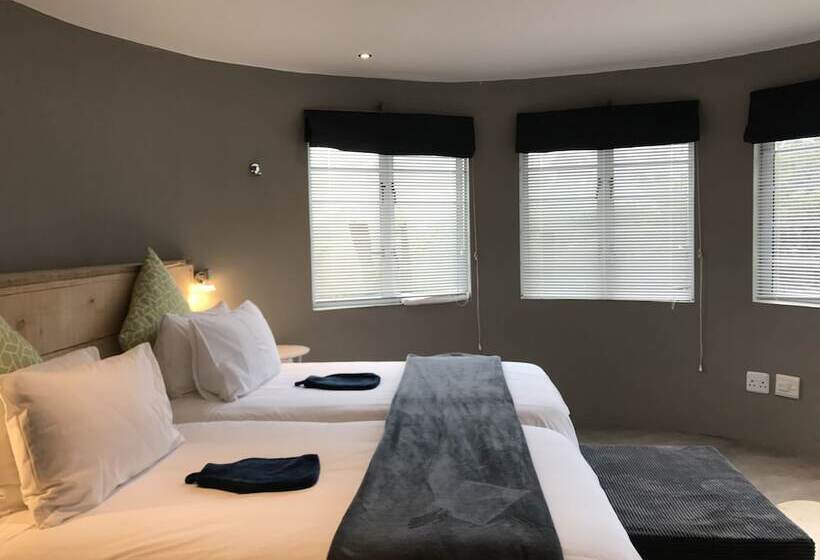 标准间, A Stone S Throw Accommodation