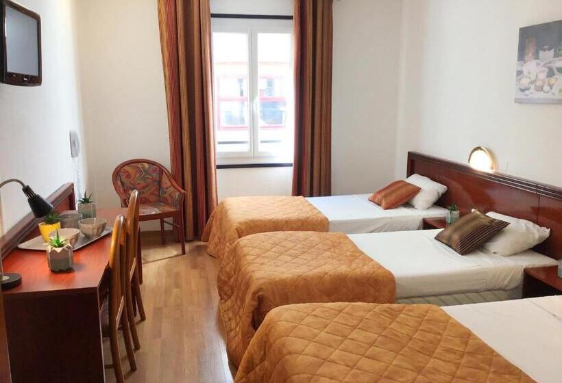 اتاق خانوادگی, Hôtel Angelic