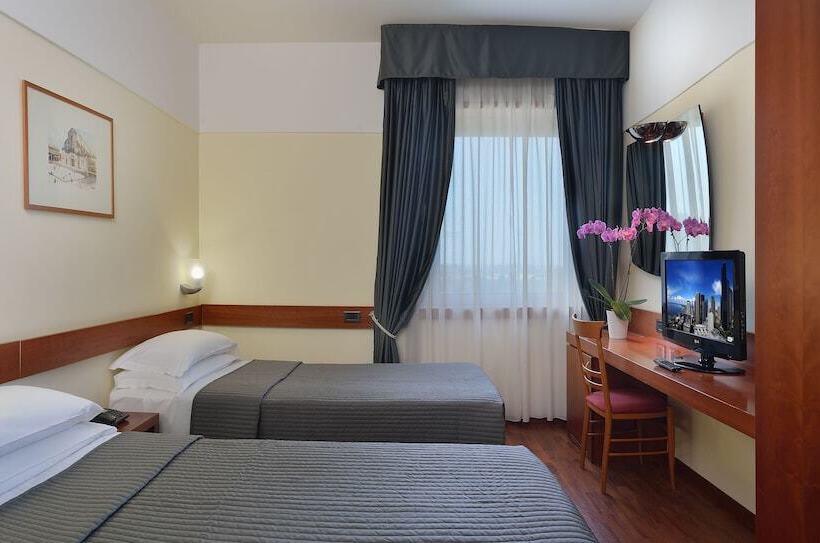 اتاق راحتی, Bologna Airport