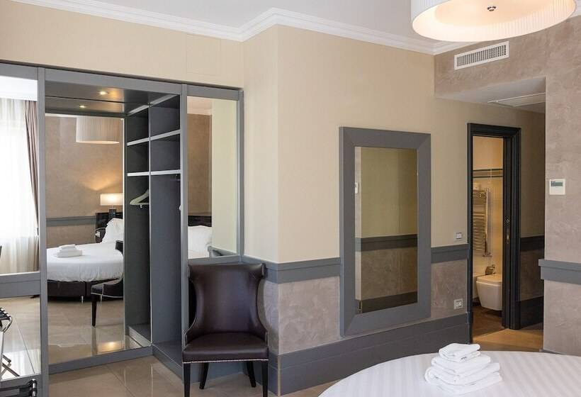 חדר דלוקס, Castellino Roma