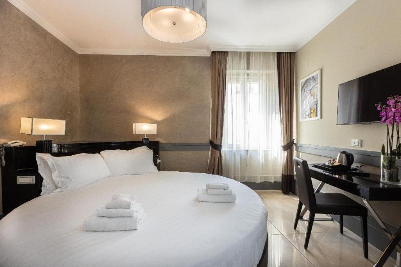 חדר דלוקס, Castellino Roma