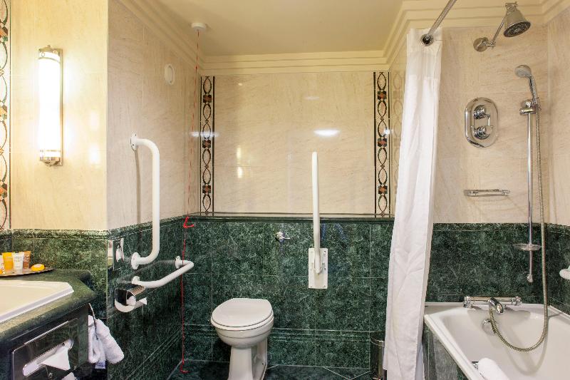 Номер Стандарт Адаптированный для Инвалидов, Crowne Plaza Liverpool   John Lennon Airport, An Ihg