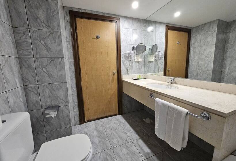 اتاق استاندارد, Edom