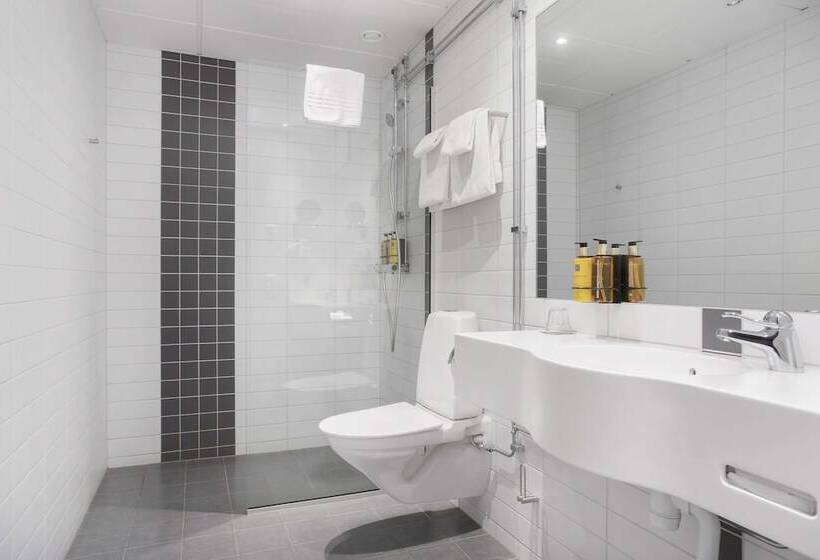 Полулюкс, Best Western Hotel River C