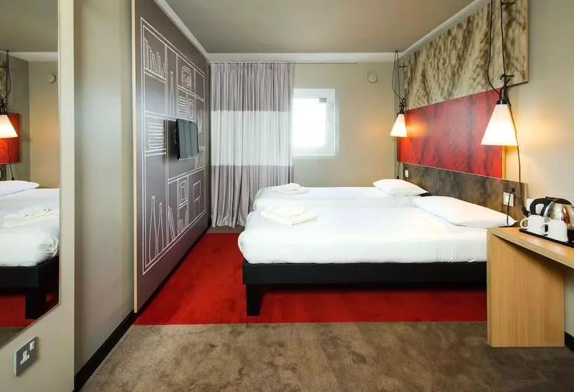 スタンダードルーム, Ibis Leicester