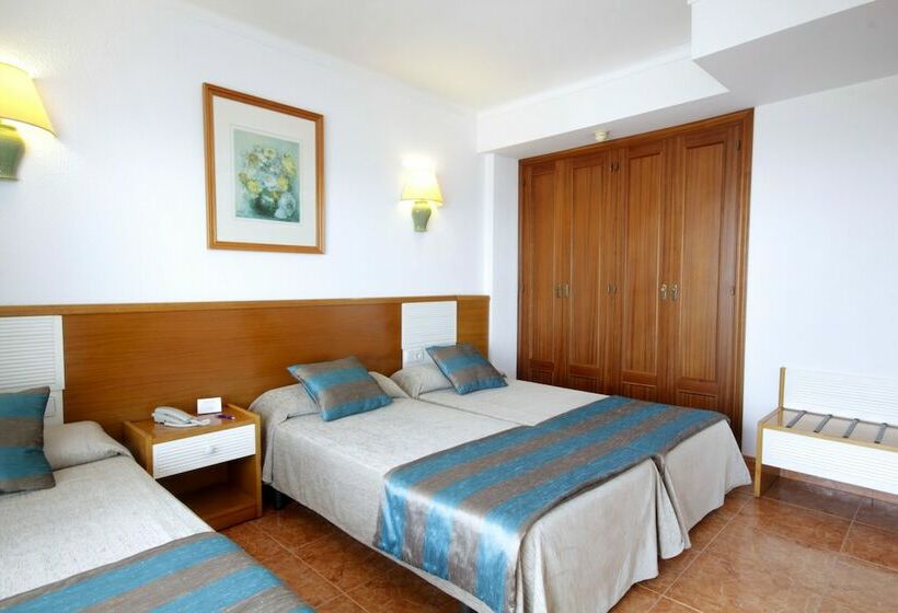 Camera Tripla Standard, Ilusion Markus & Spa