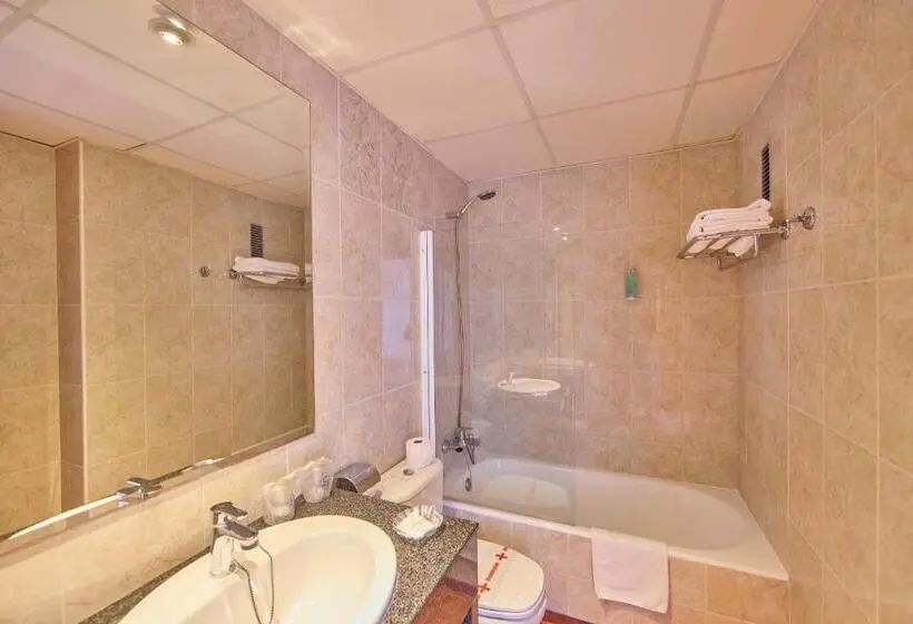 Standaard Vierpersoonskamer, Ilusion Markus & Spa