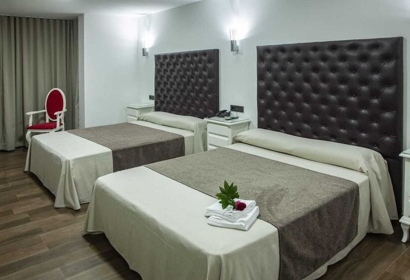 اتاق استاندارد, Julián