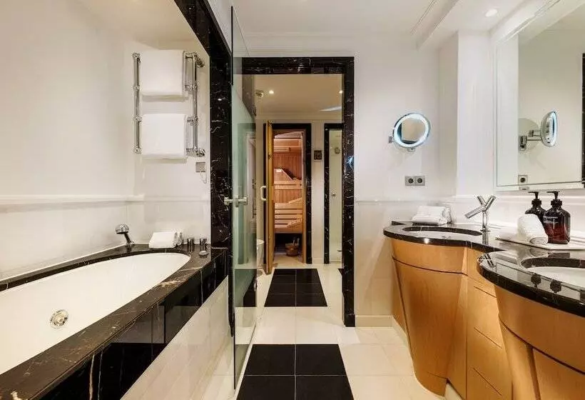 سوییت لوکس, Maison Messmer   Ein Mitglied Der Hommage Luxury Hotels Collection
